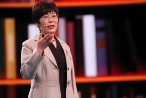 中国科学家王小云获颁“世界杰出女科学家奖”